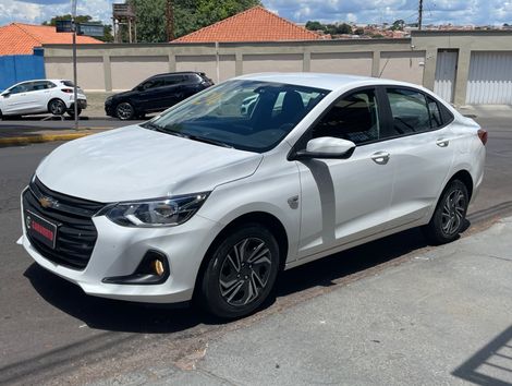 Chevrolet ONIX SEDAN Plus LT 1.0 12V Flex 4p Mec.