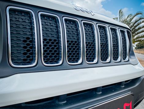 Jeep Renegade Longitude 1.8 4x2 Flex 16V Aut.