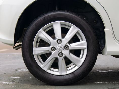 Toyota ETIOS XLS 1.5 Flex 5p Aut.