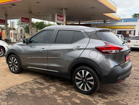 Nissan KICKS SL 1.6 16V FlexStar 5p Aut.