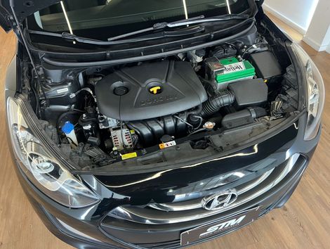 Hyundai i30 1.8 16V Aut. 5p