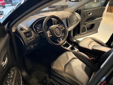 Jeep COMPASS LONGITUDE 2.0 4x2 Flex 16V Aut.
