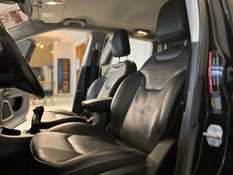 Jeep COMPASS LONGITUDE 2.0 4x2 Flex 16V Aut.