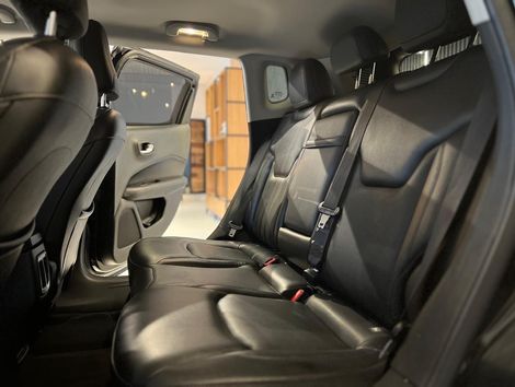 Jeep COMPASS LONGITUDE 2.0 4x2 Flex 16V Aut.