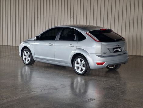 Ford Focus 2.0 16V/SE/SE Plus Flex 5p Aut.