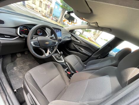 Chevrolet ONIX SEDAN Plus LT 1.0 12V Flex 4p Mec.
