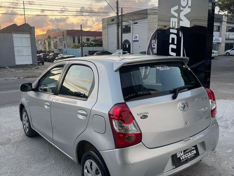 Toyota ETIOS XS  1.3 Flex 16V 5p Mec.