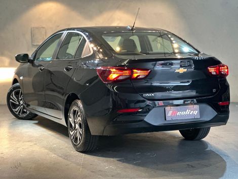 Chevrolet ONIX SEDAN Plus LT 1.0 12V Flex 4p Mec.