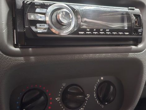 Renault Clio Campus Hi-Flex 1.0 16V 3p