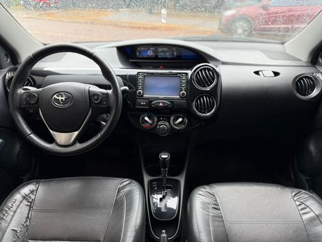 Toyota ETIOS PLATINUM Sed. 1.5 Flex 16V 4p Aut.