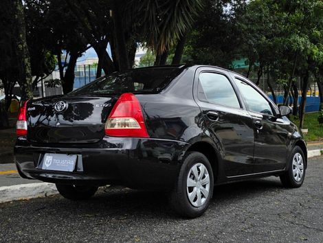 Toyota ETIOS X Sedan 1.5 Flex 16V 4p Mec.