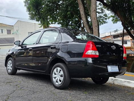 Toyota ETIOS X Sedan 1.5 Flex 16V 4p Mec.