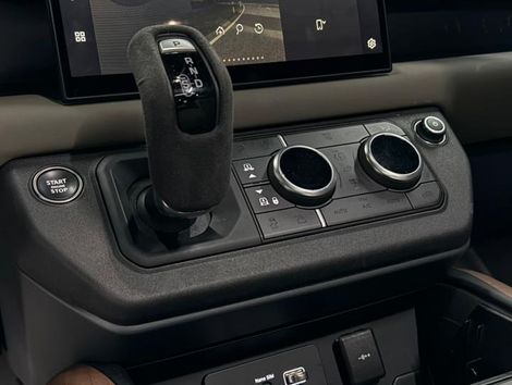 Land Rover Defender 110 X D300  Die. Aut. (Híb.)