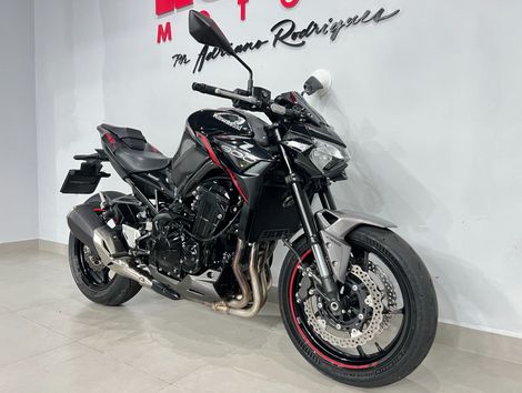 KAWASAKI Z 900