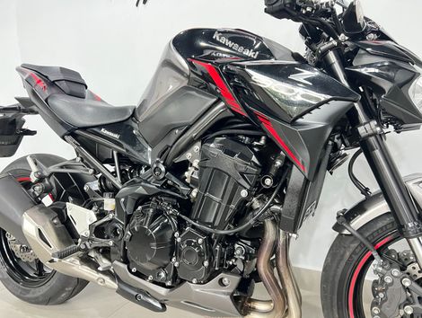 KAWASAKI Z 900