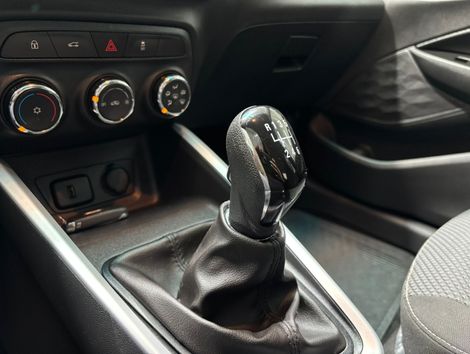 Chevrolet ONIX SEDAN Plus LT 1.0 12V Flex 4p Mec.