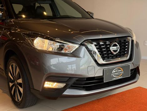 Nissan KICKS SL 1.6 16V FlexStar 5p Aut.