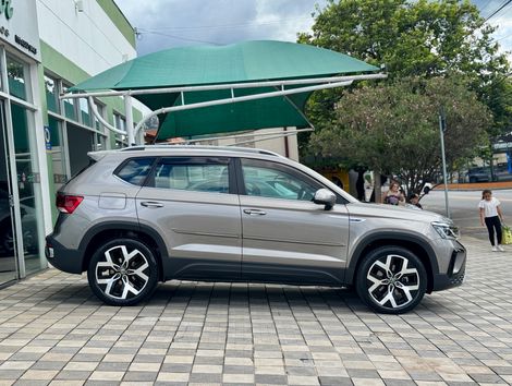 VolksWagen TAOS Highline 1.4 250 TSI Flex Aut.