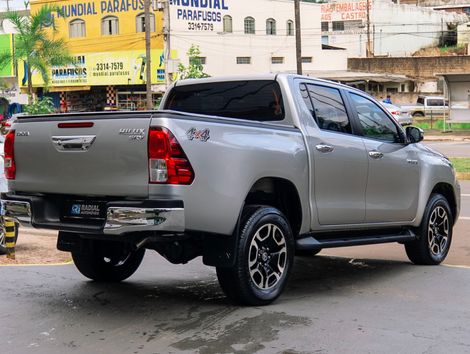 Toyota Hilux CD SRV 4x4 2.8 TDI Diesel Aut.