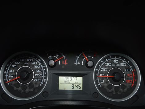 Fiat Idea ATTRACTIVE 1.4 Fire Flex 8V 5p