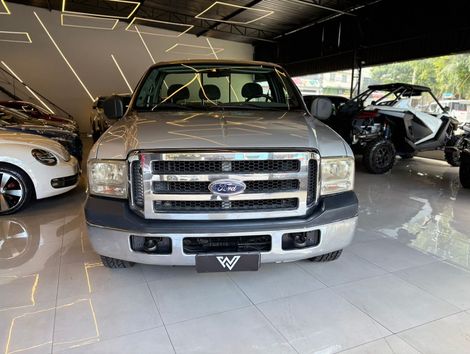 Ford F-250 XLT 3.9 4x2 Diesel TB