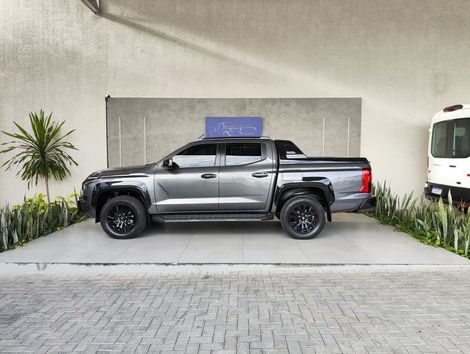 Mitsubishi Triton Katana 2.4 CD 4x4 TB Diesel Aut.