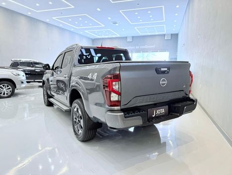 Nissan Frontier PLATI. CD  2.3 Bi-TB Dies.Aut.