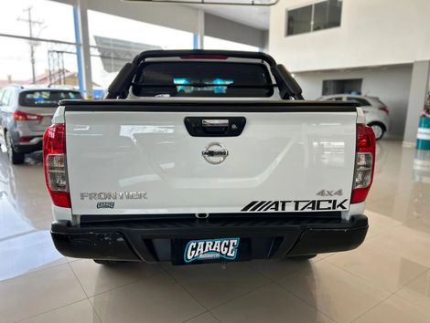 NISSAN 2.3 16V TURBO DIESEL ATTACK CD 4X4 AUTOMÁTICO