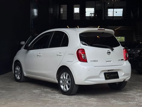 Nissan MARCH SV 1.6 16V FlexStart 5p Aut.
