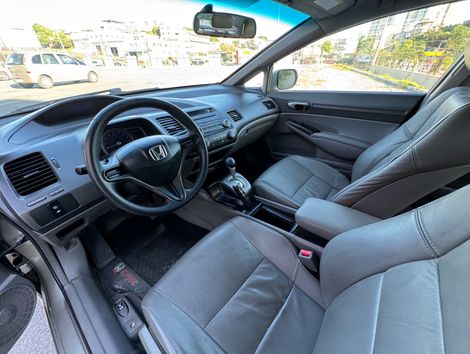 Honda Civic Sedan LXS 1.8/1.8 Flex 16V Aut. 4p