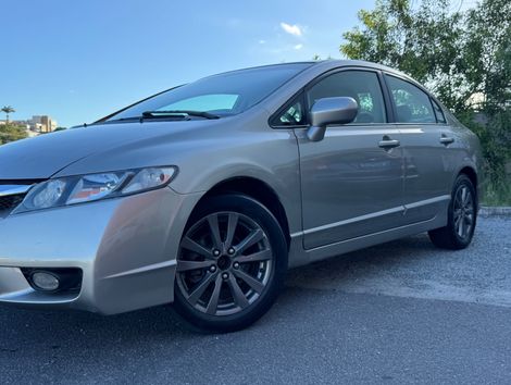 Honda Civic Sedan LXS 1.8/1.8 Flex 16V Aut. 4p