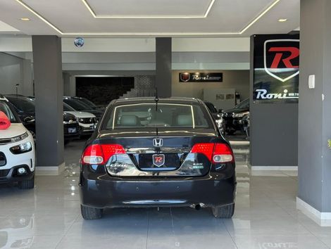 Honda Civic Sedan LXS 1.8/1.8 Flex 16V Aut. 4p