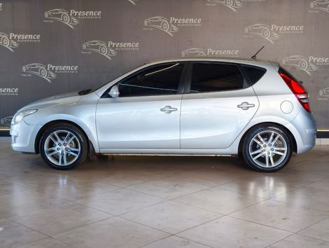Hyundai i30 2.0 16V 145cv 5p Aut.