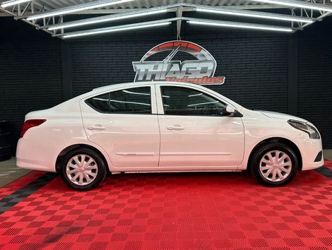 Nissan VERSA 1.0 12V FlexStart 4p Mec.