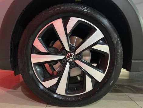 VolksWagen Nivus Highline 1.0 200 TSI Flex Aut.