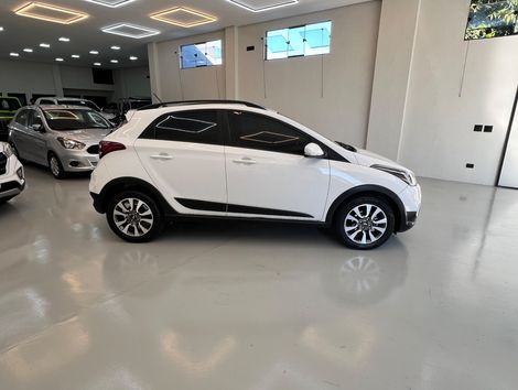 Hyundai HB20X Style 1.6 Flex 16v Mec.
