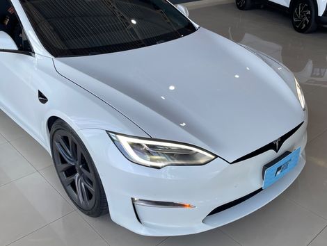 Tesla S plaid
