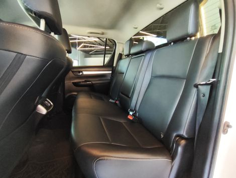 Toyota Hilux CD SRV 4x4 2.8 TDI Diesel Aut.