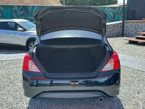 Nissan VERSA UNIQUE 1.6 16V FlexStart 4p Aut.