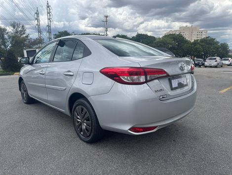 Toyota YARIS XL Live Sedan 1.5 Flex 16V 4p Aut.