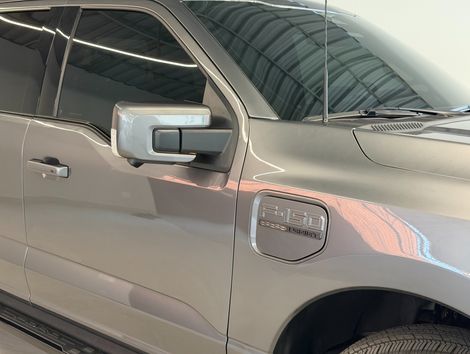 Ford ELÉTRICO LIGHTING LARIAT