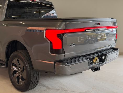 Ford ELÉTRICO LIGHTING LARIAT