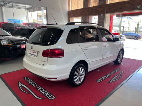 VolksWagen SPACEFOX COMF. I MOTION 1.6 Flex 8V 5p