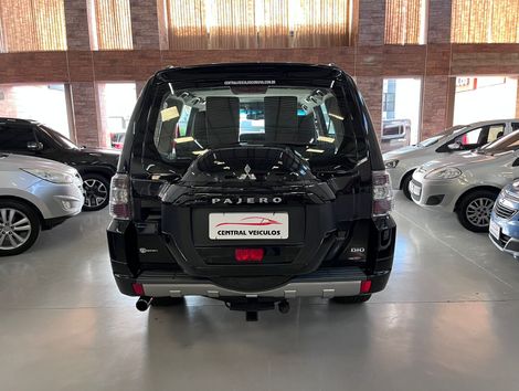 Mitsubishi Pajero HPE Full 3.2 4x4 T.I.Dies. 5p Aut