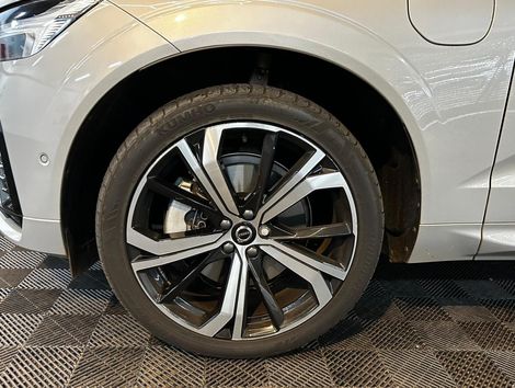 Volvo VOLVO XC 60 T8 ULT DARK