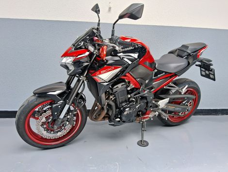 KAWASAKI Z 900
