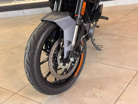 KTM DUKE 390