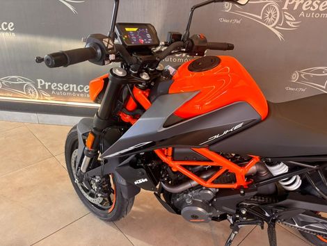 KTM DUKE 390