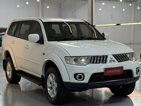 Mitsubishi Pajero DAKAR 3.2 4x4 T.I. Dies. 5p Mec.