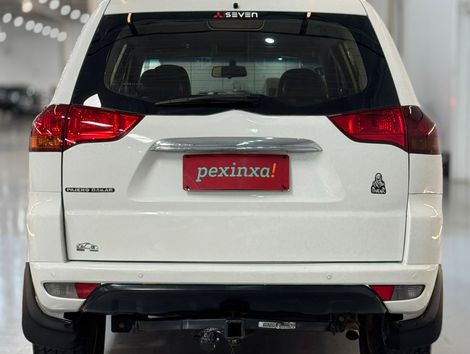 Mitsubishi Pajero DAKAR 3.2 4x4 T.I. Dies. 5p Mec.